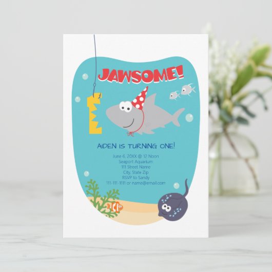 シャークバイトファースト誕生日招待状 招待状 (スタンド正面)