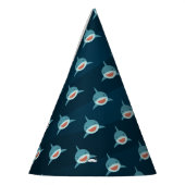 シャークパターン（の模様が）ある誕生日パーティー パーティーハット (左)