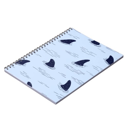 シャークフィンのシームレスパターン。 ノートブック (左側)