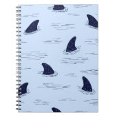 シャークフィンのシームレスパターン。 ノートブック (正面)