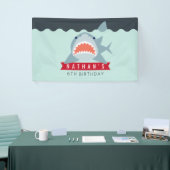 シャークボーイネイビーブループール誕生日バナー 横断幕 (トレードショー)