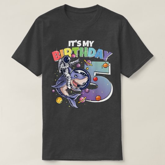 シャーク宇宙飛行士5誕生日ボーイガール5年2 Tシャツ (デザイン正面)