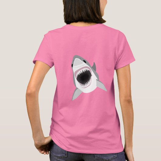シャーク攻撃 – 素晴らしホワイトシャークが噛み込みを示す Tシャツ (裏面)