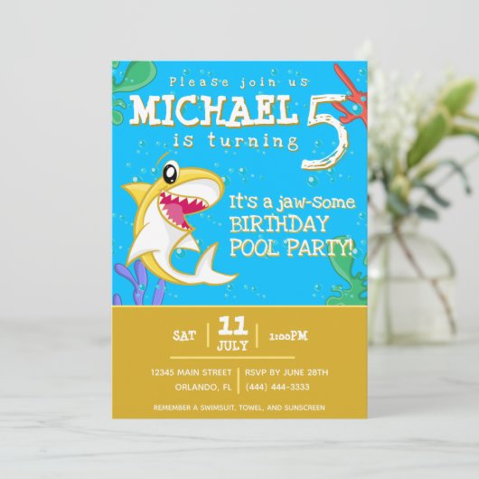 シャーク海キッズイエローエージ誕生日 招待状 (スタンド正面)