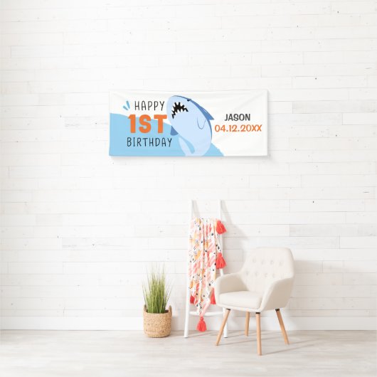 シャーク1th誕生日パーティー少年の名前カスタムバナー 横断幕 (インサイチュ)