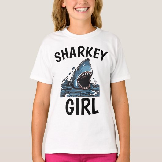 シャークTシャツで女の子、シャークガール Tシャツ (正面)