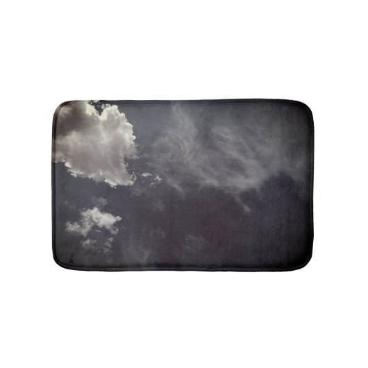 シャープな雲 バスマット (正面)