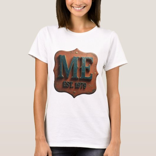 シャープゴールド ME EST 1979 デザイン Tシャツ (正面)