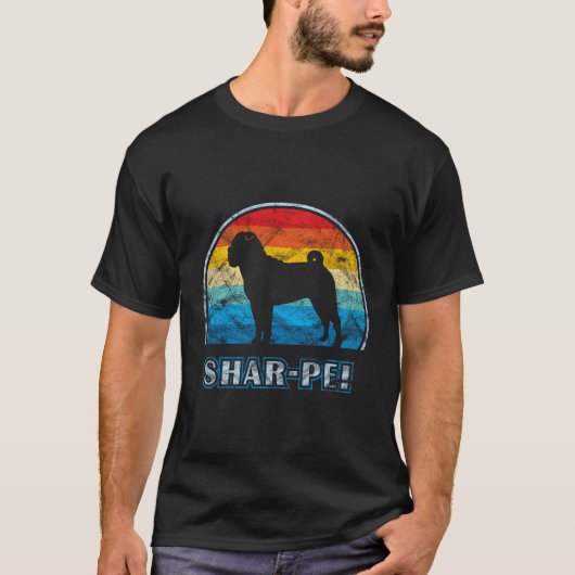 シャールペイヴィンテージデザインドッグ Tシャツ (正面)