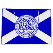 シャーロット市旗（ノースカロライナ州） ラージペーパーバッグ (裏面)