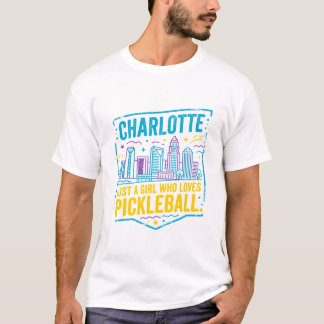 シャーロット ノースカロライナ ピックルボール プレイヤー シルエット Tシャツ
