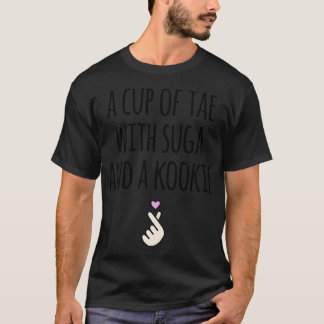 シュガとクッキーと韓国のハングルの友達と一杯 Tシャツ
