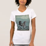 シュナウザータンデム Tシャツ<br><div class="desc">シュナウザータンデムバイファブファンキー。シュナウザーは、スチームパンクスタイルでお洒落自転車に乗って機能。 | 192047D</div>