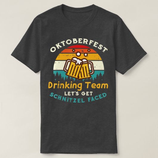 シュニッツェルにドイツ語のオクトーバーフェストを向おもしろいける Tシャツ (デザイン正面)