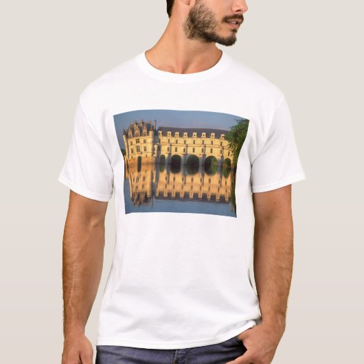 シュノンソー城 シエール川 ロワール＝エ＝シェール県 Tシャツ (正面)