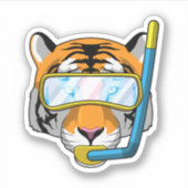 シュノーケルとダイバーとしてのタイガー シール (正面)