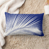 シュロの葉-濃紺および白 ランバークッション (ブランケット)
