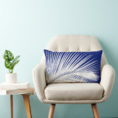 シュロの葉-濃紺および白 ランバークッション (椅子)