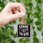 シュートで勝利 – Dart Player Premium キーホルダー (手)
