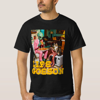 シュールなエイリアンピザモーメント Tシャツ