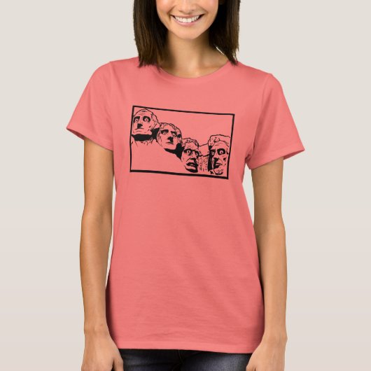 ショッキングなラシュモア山 Tシャツ (正面)