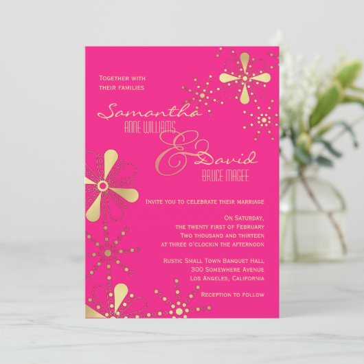 ショッキングピンクおよび金ゴールドのインディアンの刺激を受けたな結婚式 招待状 (スタンド正面)
