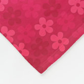 ショッキングピンクのかわいいフクロウのガーリーなパーソナライズ フリースブランケット (角)