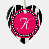 ショッキングピンクのシマウマのプリントのハートのクリスマスのオーナメント セラミックオーナメント (右)