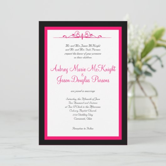 ショッキングピンクの白黒スクロール上の結婚式招待状 招待状 (スタンド正面)