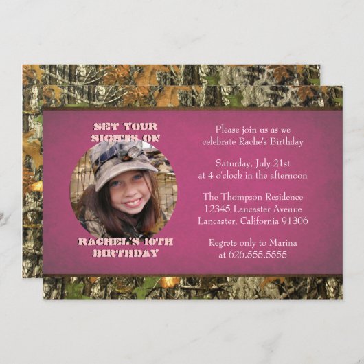 ショッキングピンクの迷彩柄の写真の誕生日の招待状 招待状 (正面/裏面)