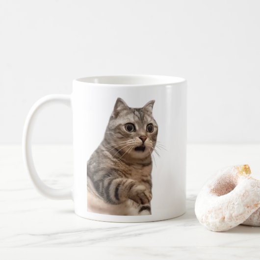 ショックを受けた猫ミームマグ両面 コーヒーマグカップ (ドーナツ)