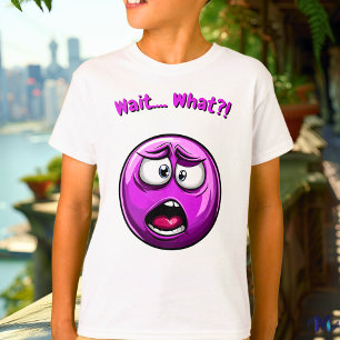 ショックを受けた紫色の絵文字 – おもしろいと表現デザイン Tシャツ