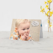 ショックを受けた表情をした遅れ気味のバースデーボーイ カード (黄色い花)