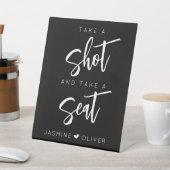 ショットモダンを取り、座席テーブルのトップサインを取る 台座サイン (インサイチュ)