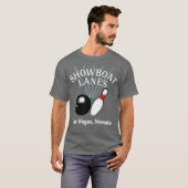 ショボートレーン – Las Vegas, NV -ヴィンテージボーリングA Tシャツ (正面フル)