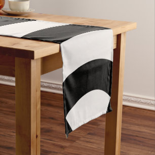  ショートテーブルランナー