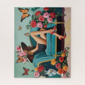 ショートドレスヒールと大きなフラワーハットを着た女性 ジグソーパズル (縦)