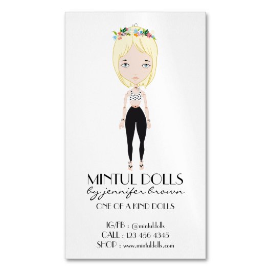 ショートヘアブロンドガール10代のポートレート マグネット名刺 (正面縦)