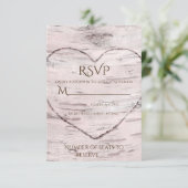 シラカバの木と彫刻ハートのラスティックな結婚式RSVP 出欠カード (スタンド正面)