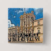 シラクサ 缶バッジ (正面)