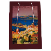 シリアで旅行するフランス人旅行ポスター ミディアムペーパーバッグ (正面)