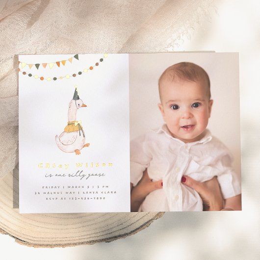 シリー・グースの写真 1歳の誕生日パーティー 箔招待状