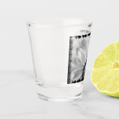 シルエットでショット ショットグラス (左)