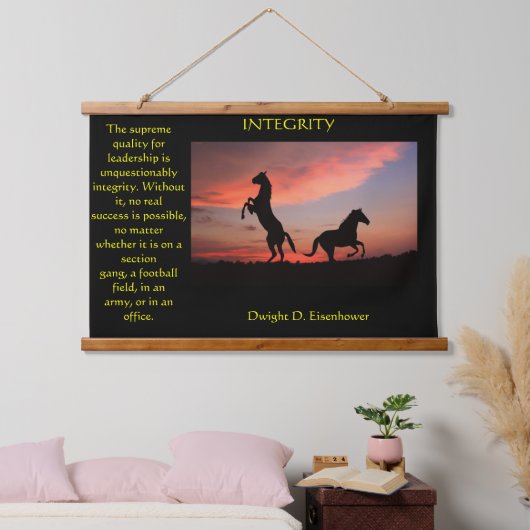 シルエットに2本の黒い牡獅子 吊り下げ型タペストリー (寝室)