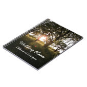 シルエットの木および日光の結婚式の計画の本 ノートブック (左側)