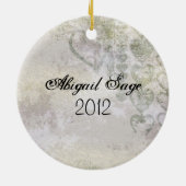 シルエッパーソナライズされたトガールとハートスウィート16 セラミックオーナメント (裏面)