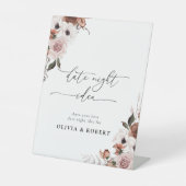 シルクフローラデイトナイトアイディア標識 台座サイン (正面)