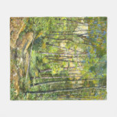 シルク絵画に浮かぶ木立の水色 フリースブランケット (正面(横))