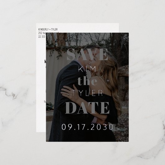 シルバモダンーの黒い写真結婚式は日付を保存 箔招待状ポストカード (正面/裏面)