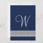 シルバーとネイビーのダマスクリボン モノグラム ウェディング 招待状 (裏面)